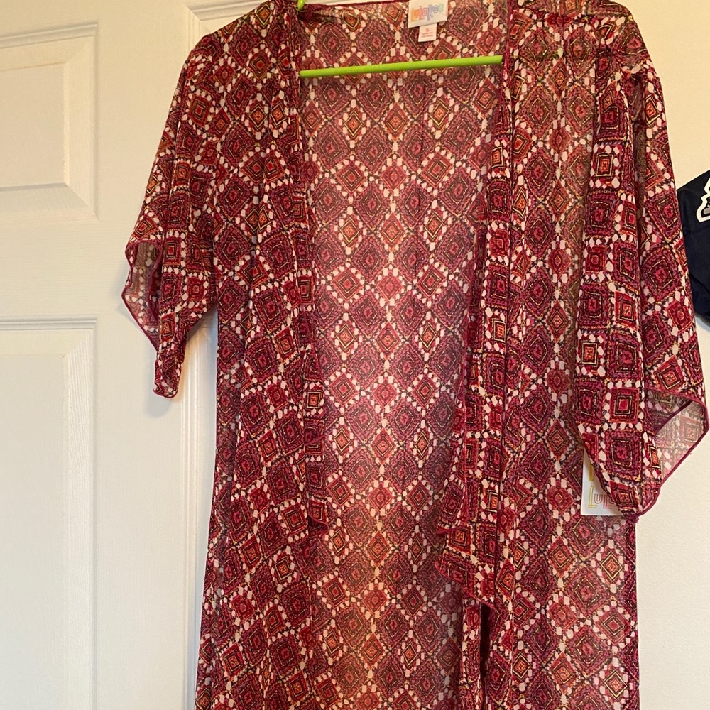 LuLaRoe BNWT Monroe kimono